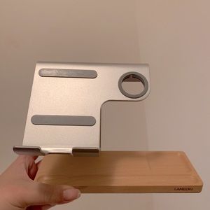 Lameeku stainless steel & wooden cell phone holder